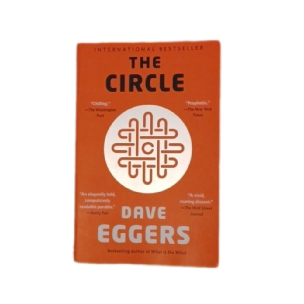 BOOK The circle by Dave Eggers